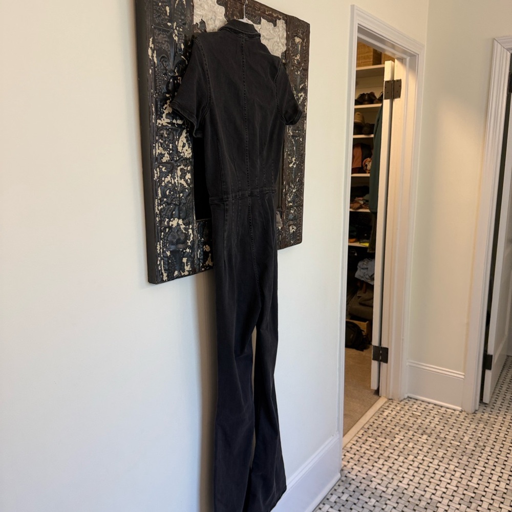 Free people Jayde Short Sleeve flare Jumpsuit. - Picture 7 of 8